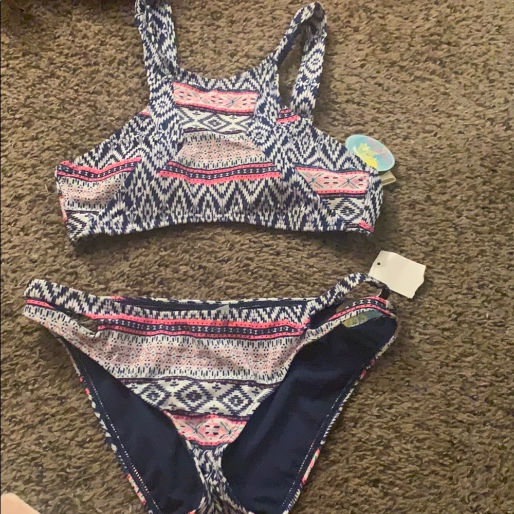 Bathing suit